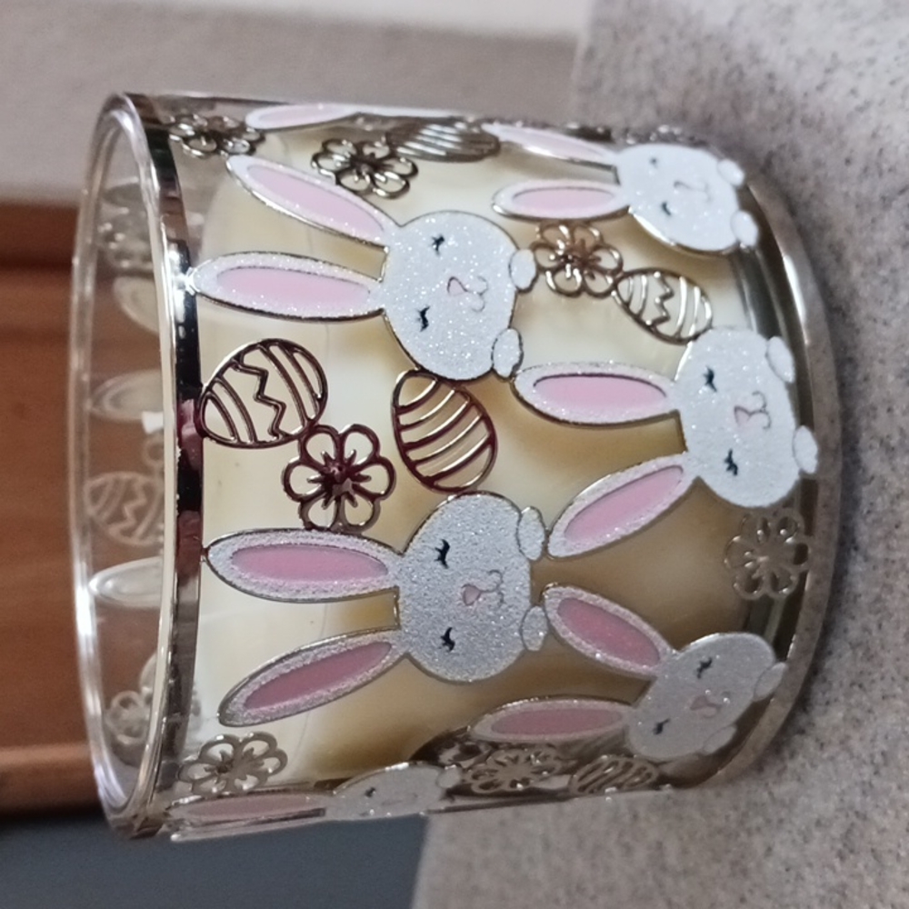 Bath  & Body Works Easter Bunny  Candle Holder